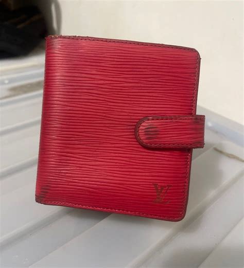 louis vuitton epi bifold wallet